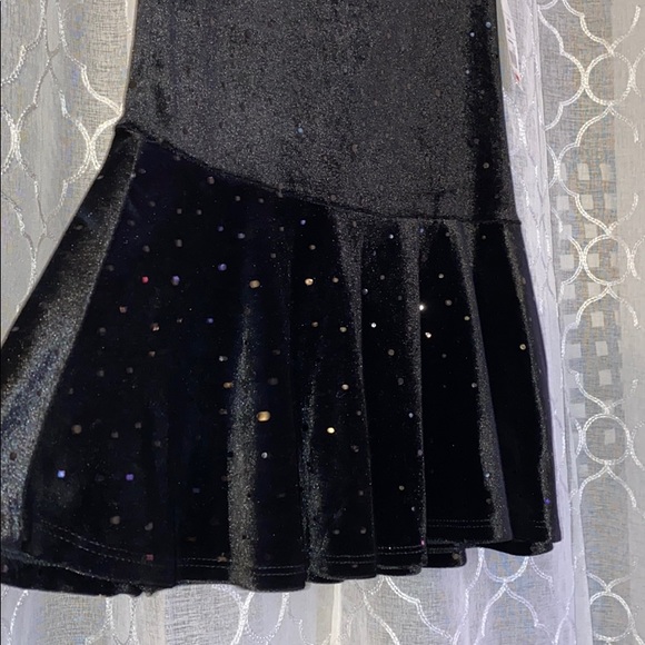 🌿Girls Black Dress - Picture 3 of 4